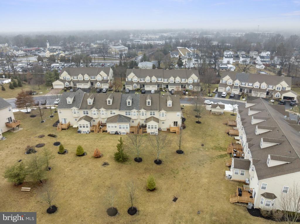 52 ARBOR CIRCLE