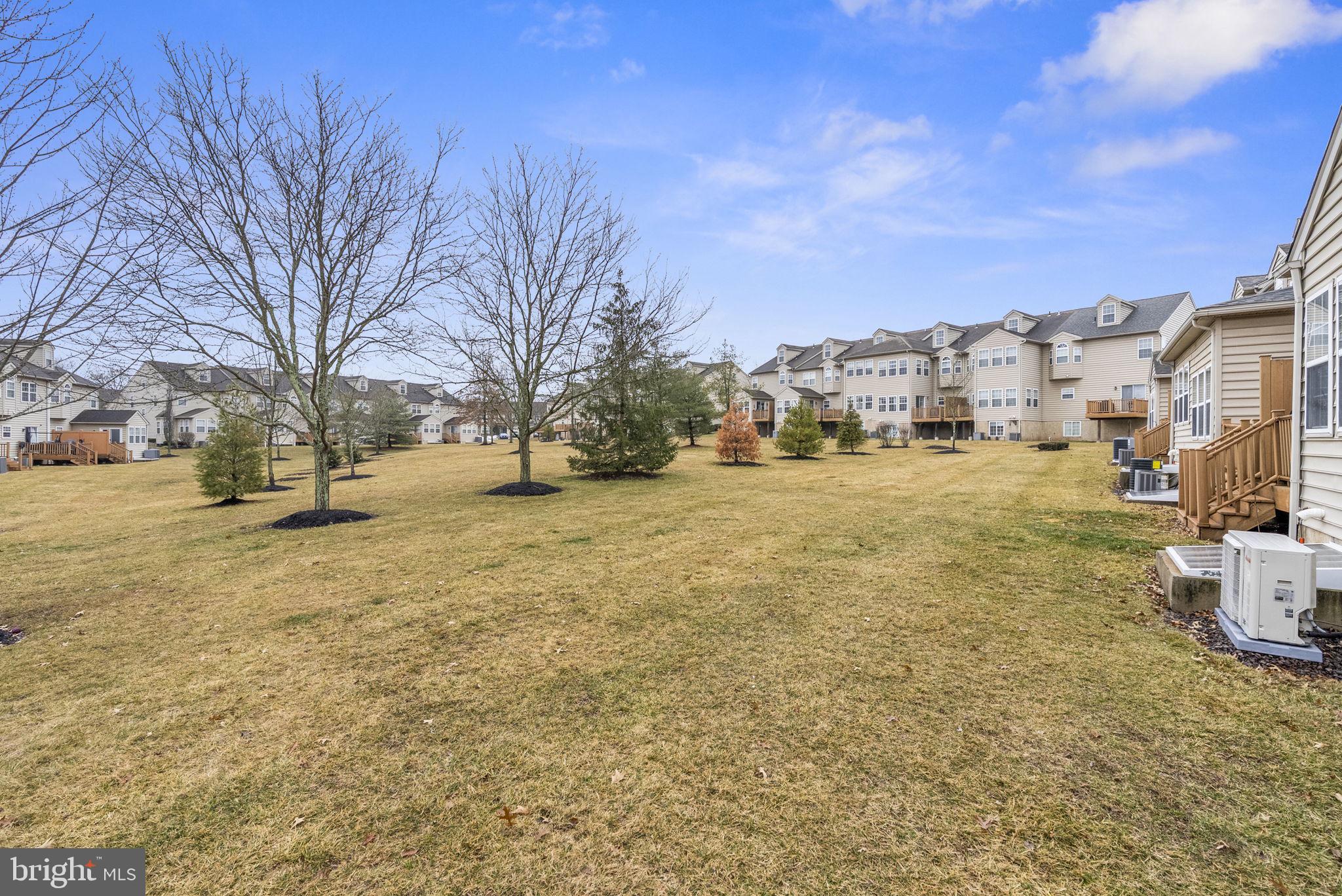 52 ARBOR CIRCLE