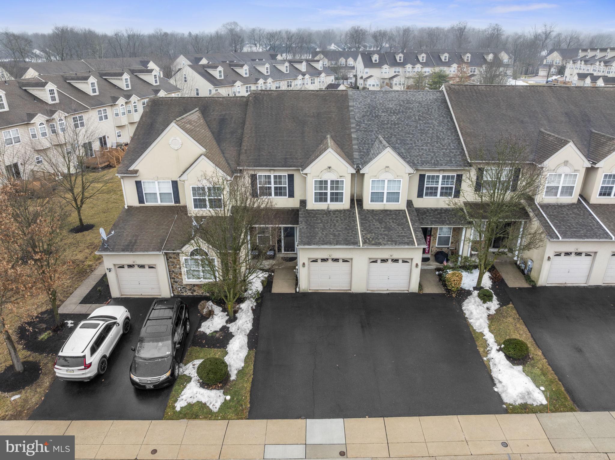 52 ARBOR CIRCLE