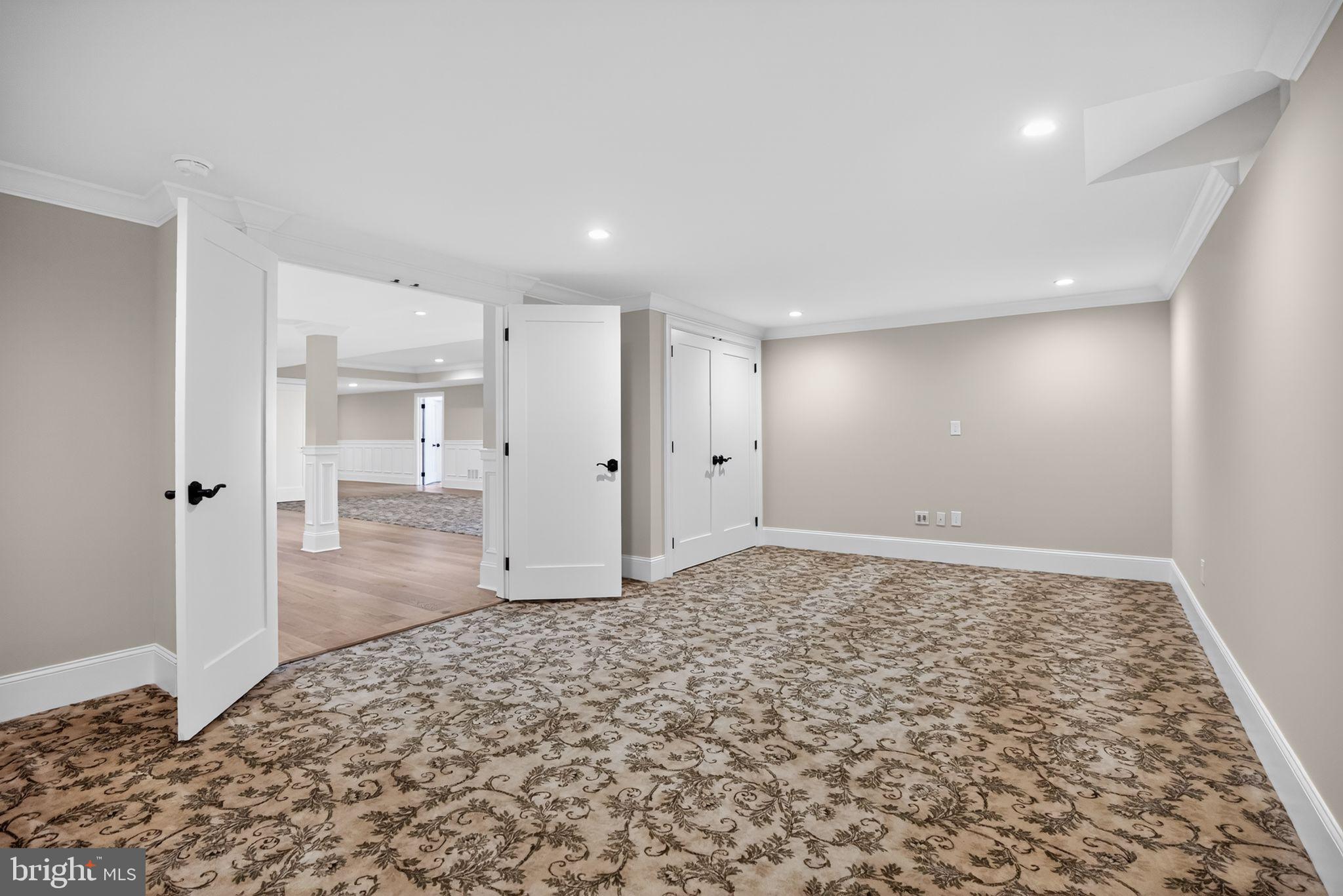 1368 WORTHINGTON COURT