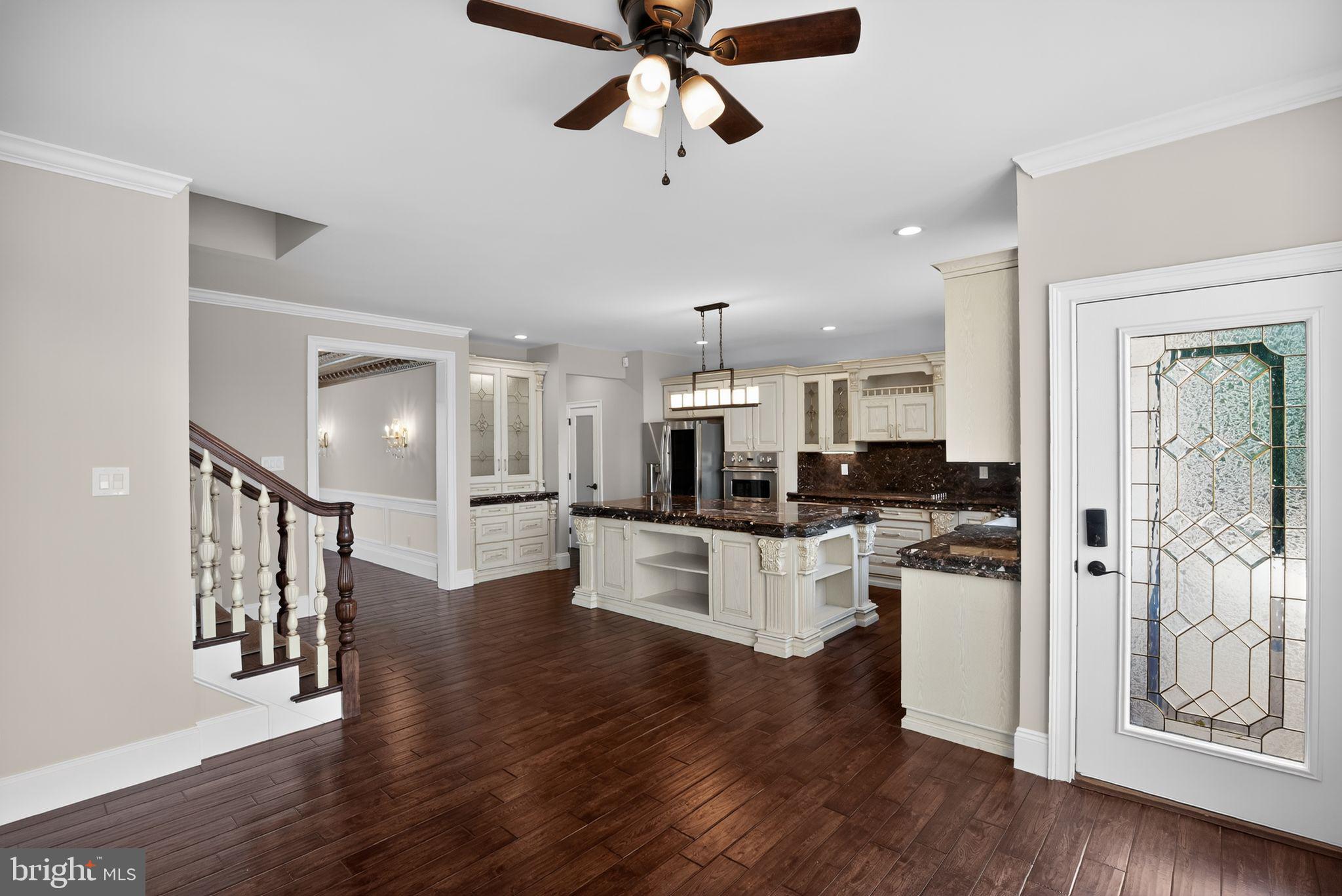 1368 WORTHINGTON COURT
