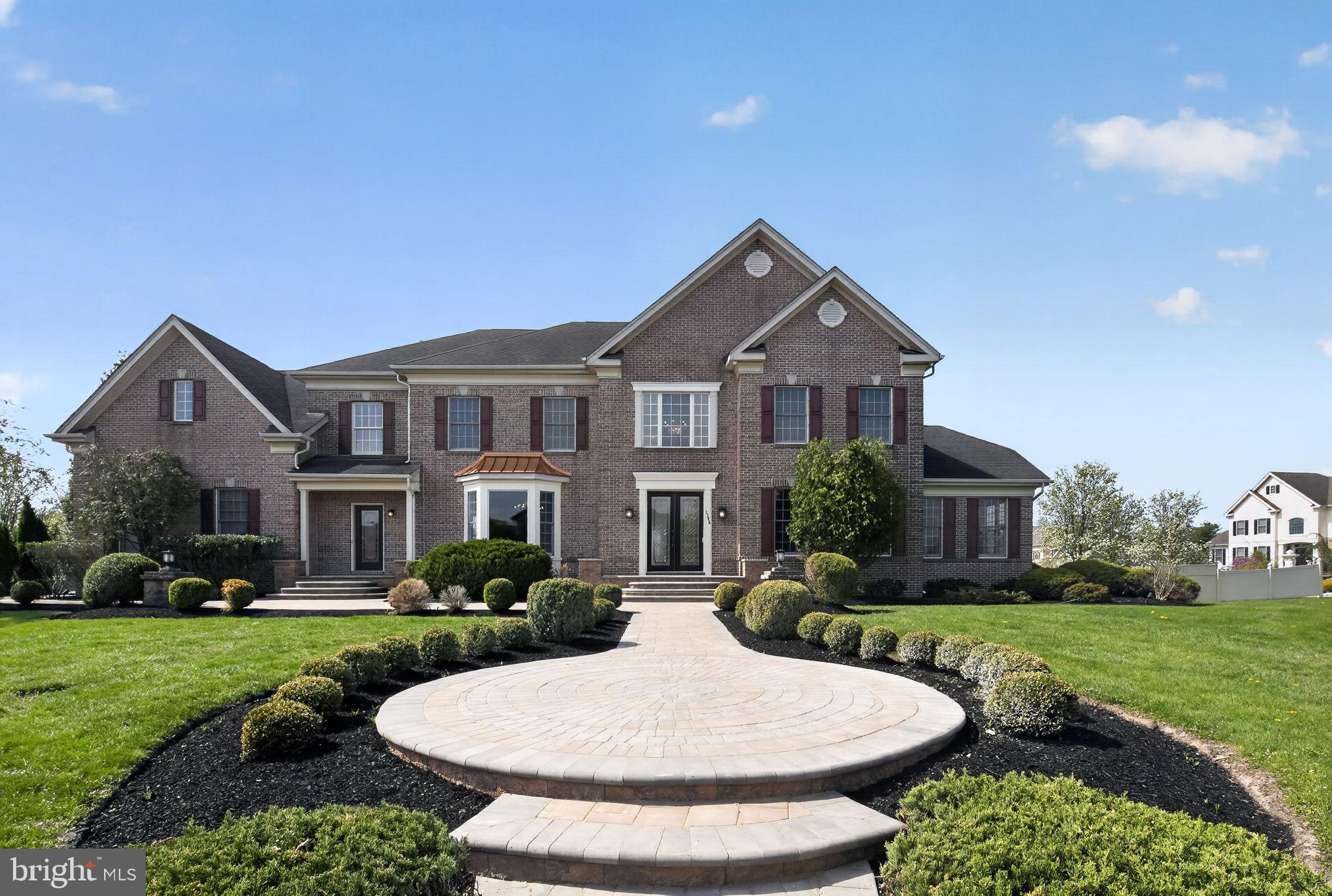 1368 WORTHINGTON COURT