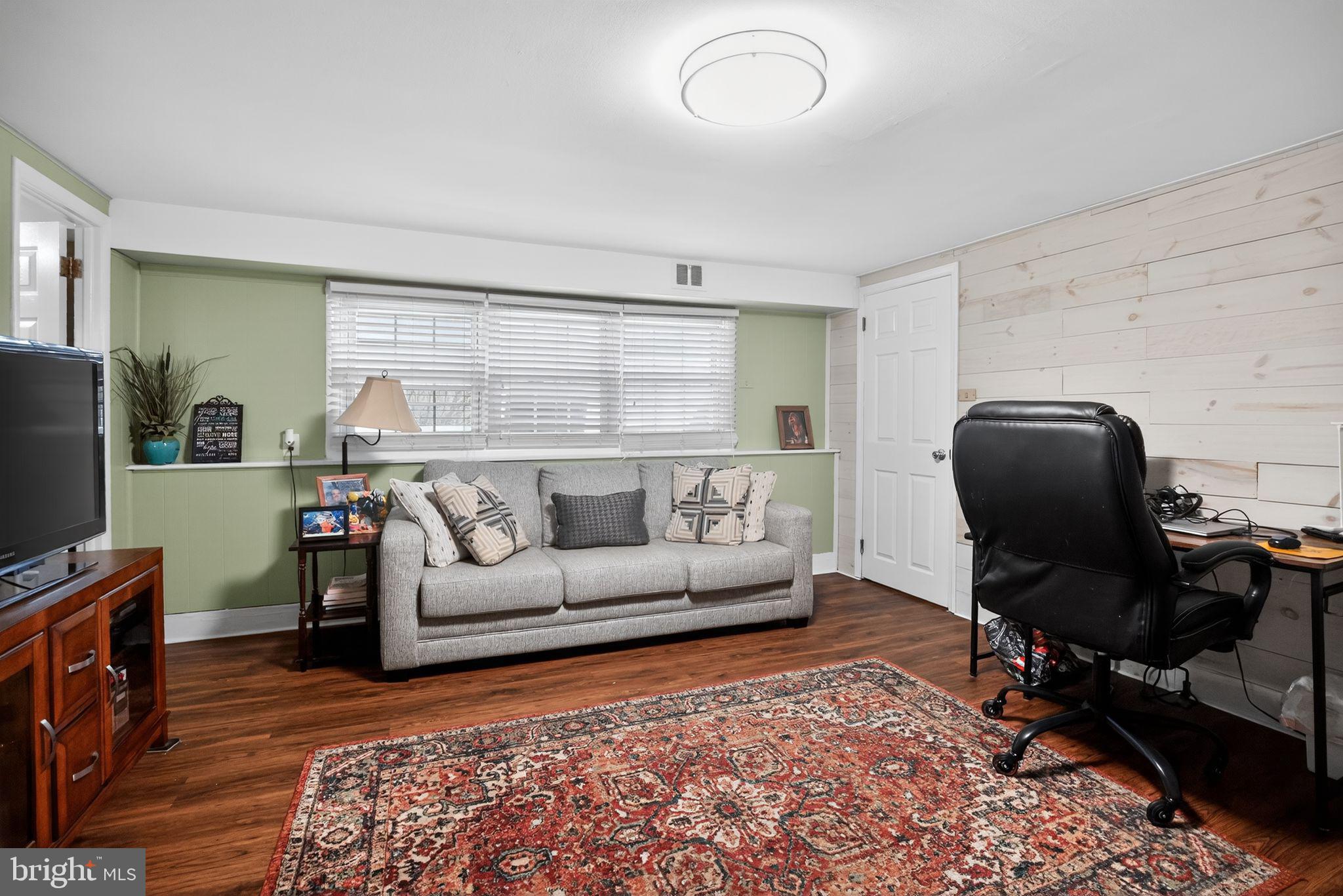 26 NORTHVIEW DRIVE