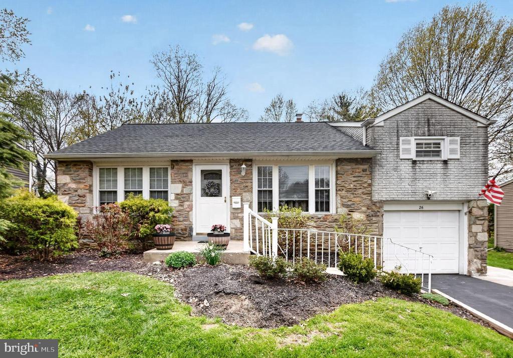 26 NORTHVIEW DRIVE