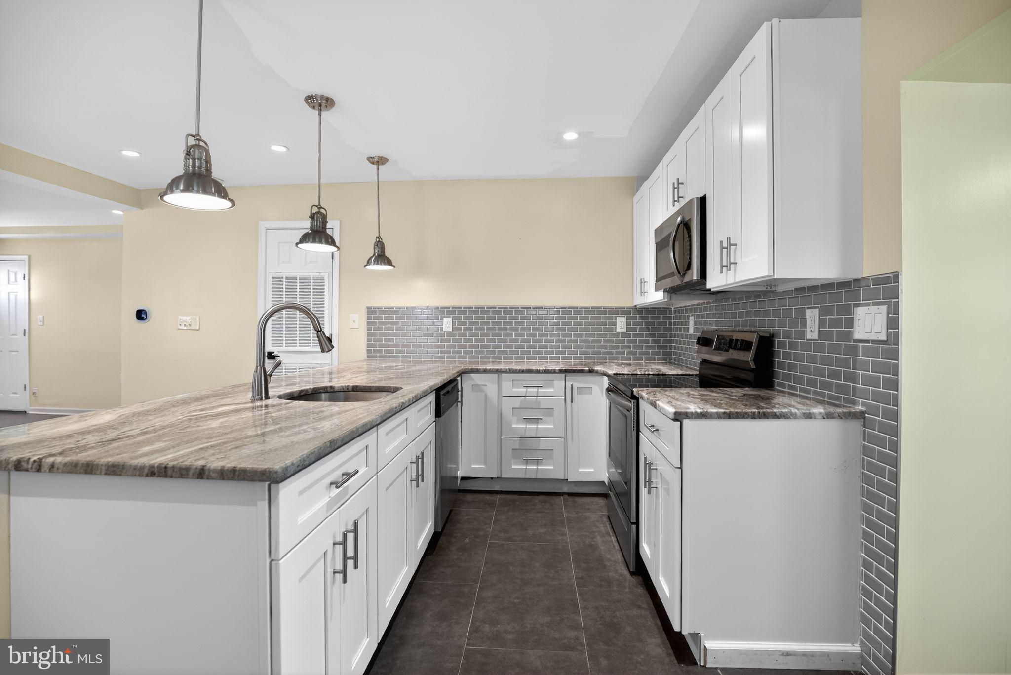 2646 JENKINTOWN ROAD