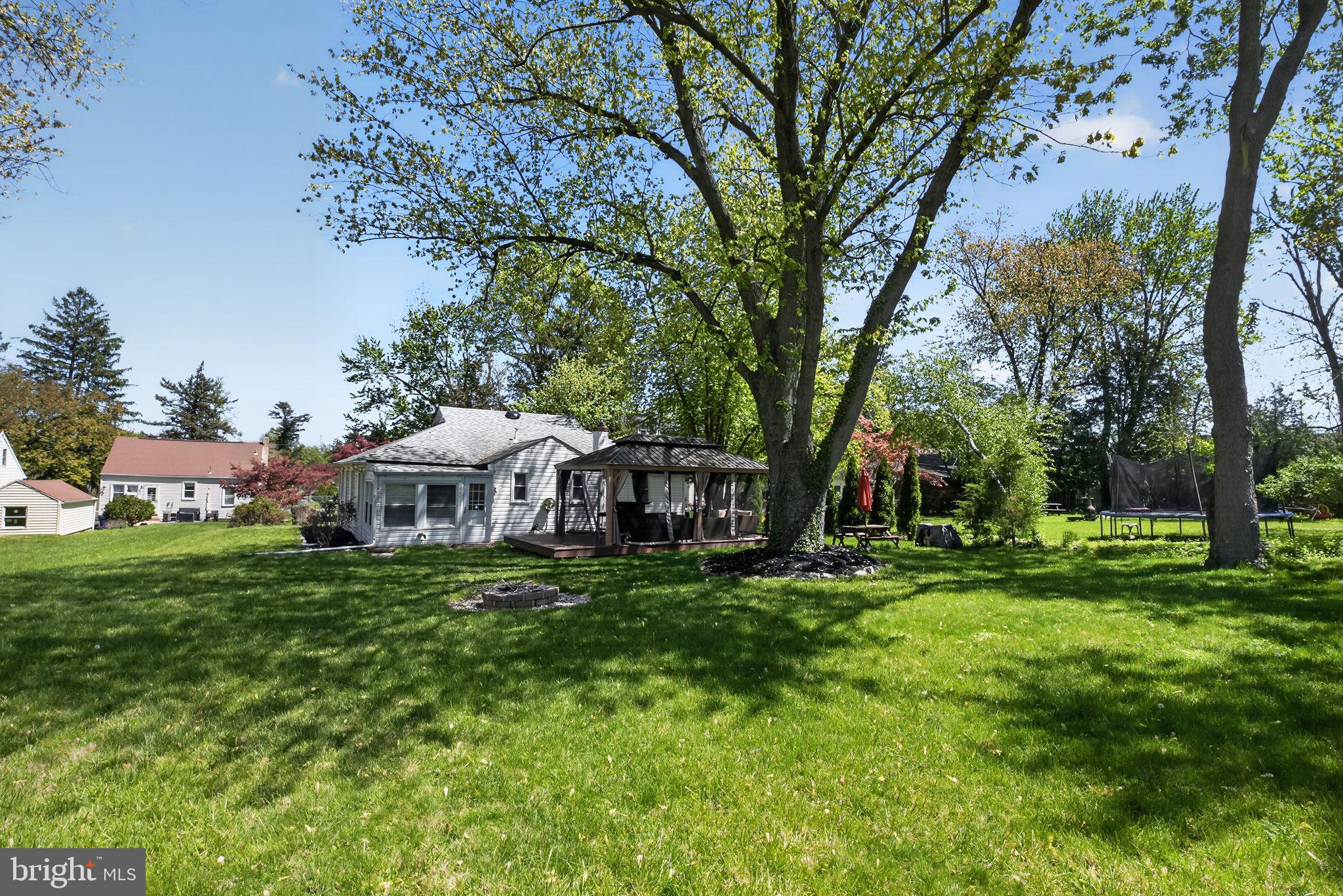 2646 JENKINTOWN ROAD