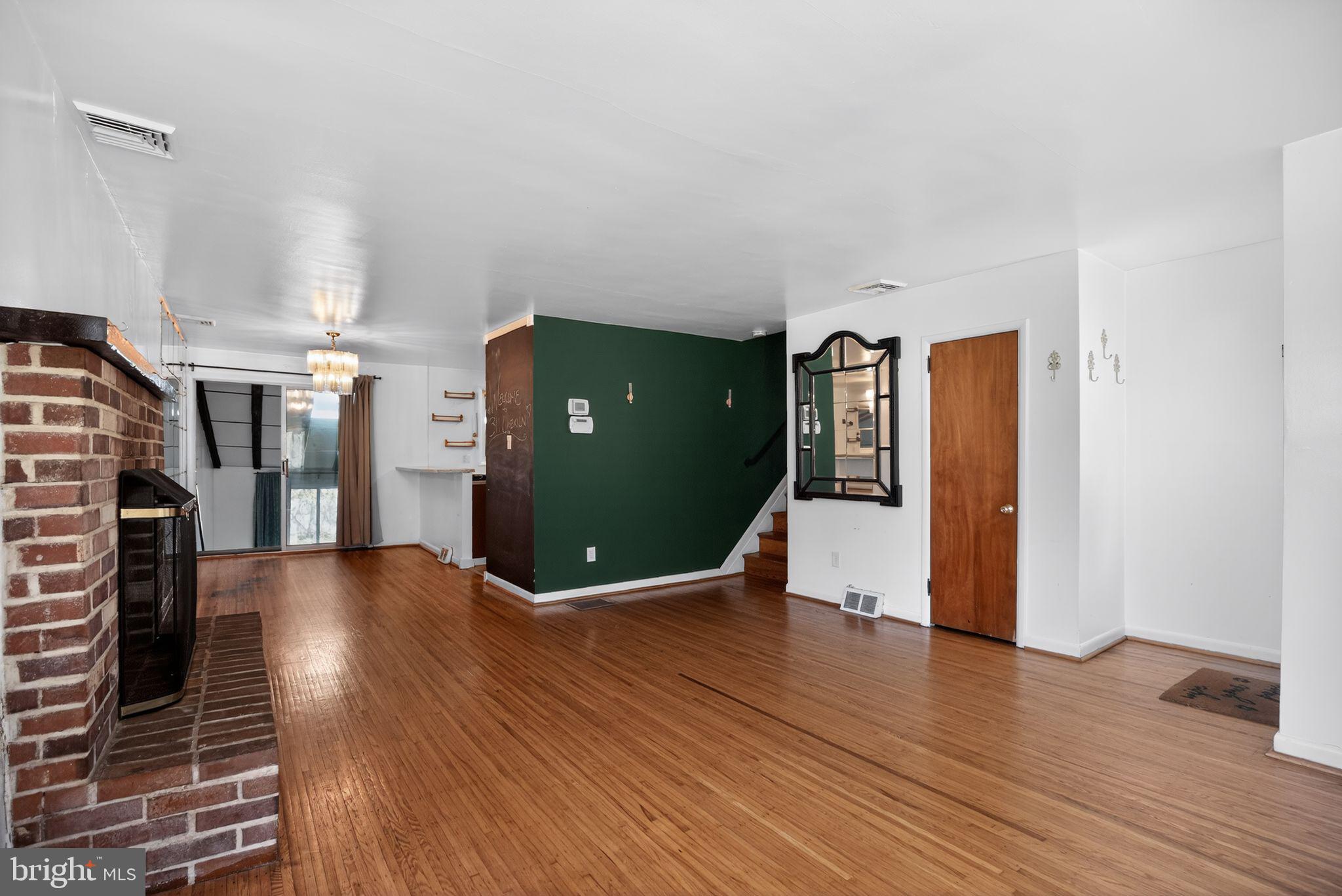 311 LIMEKILN PIKE