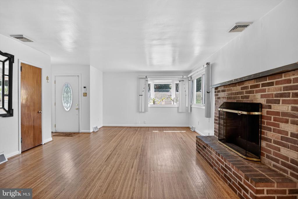 311 LIMEKILN PIKE