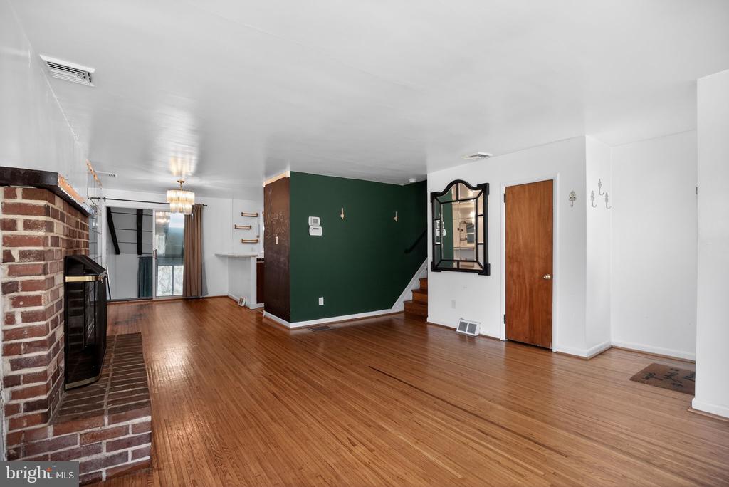 311 LIMEKILN PIKE