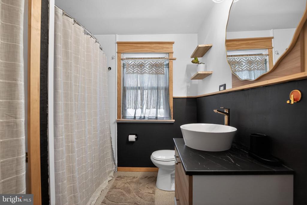 311 LIMEKILN PIKE