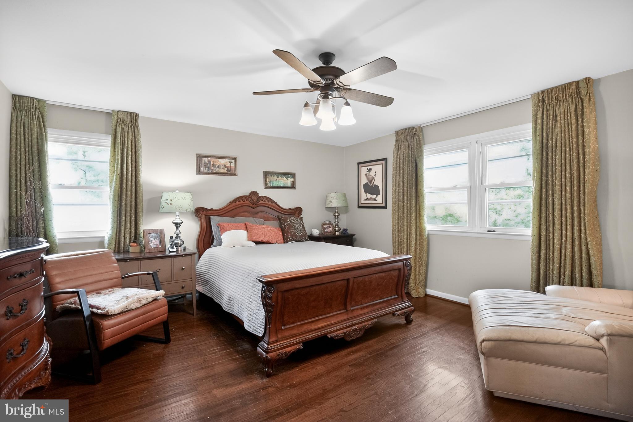 1005 QUILL LANE
