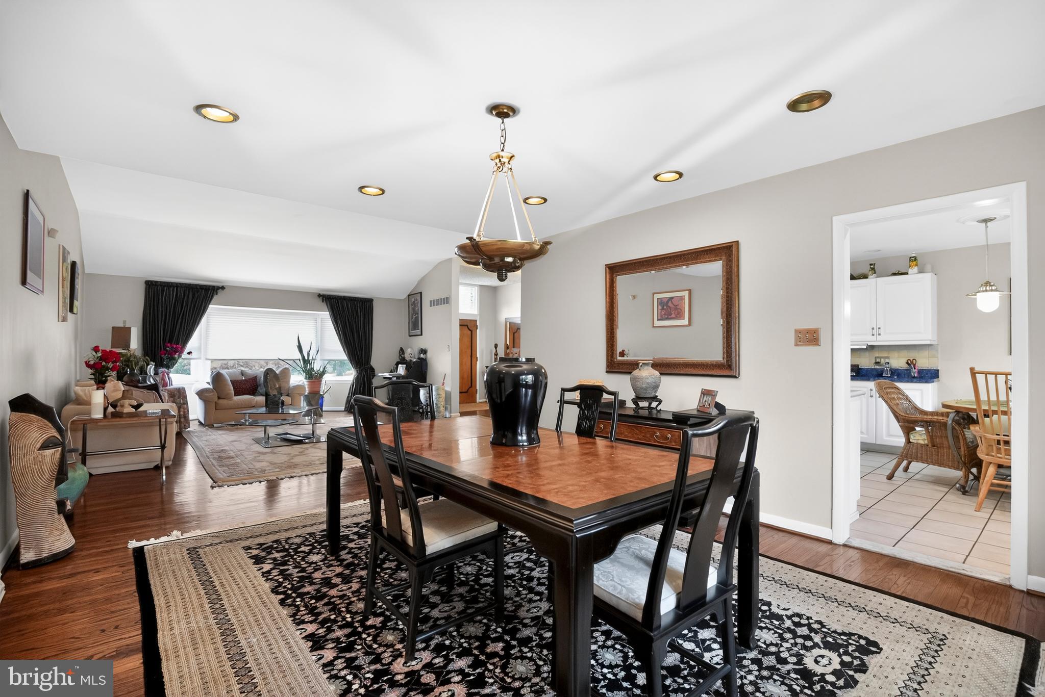 1005 QUILL LANE