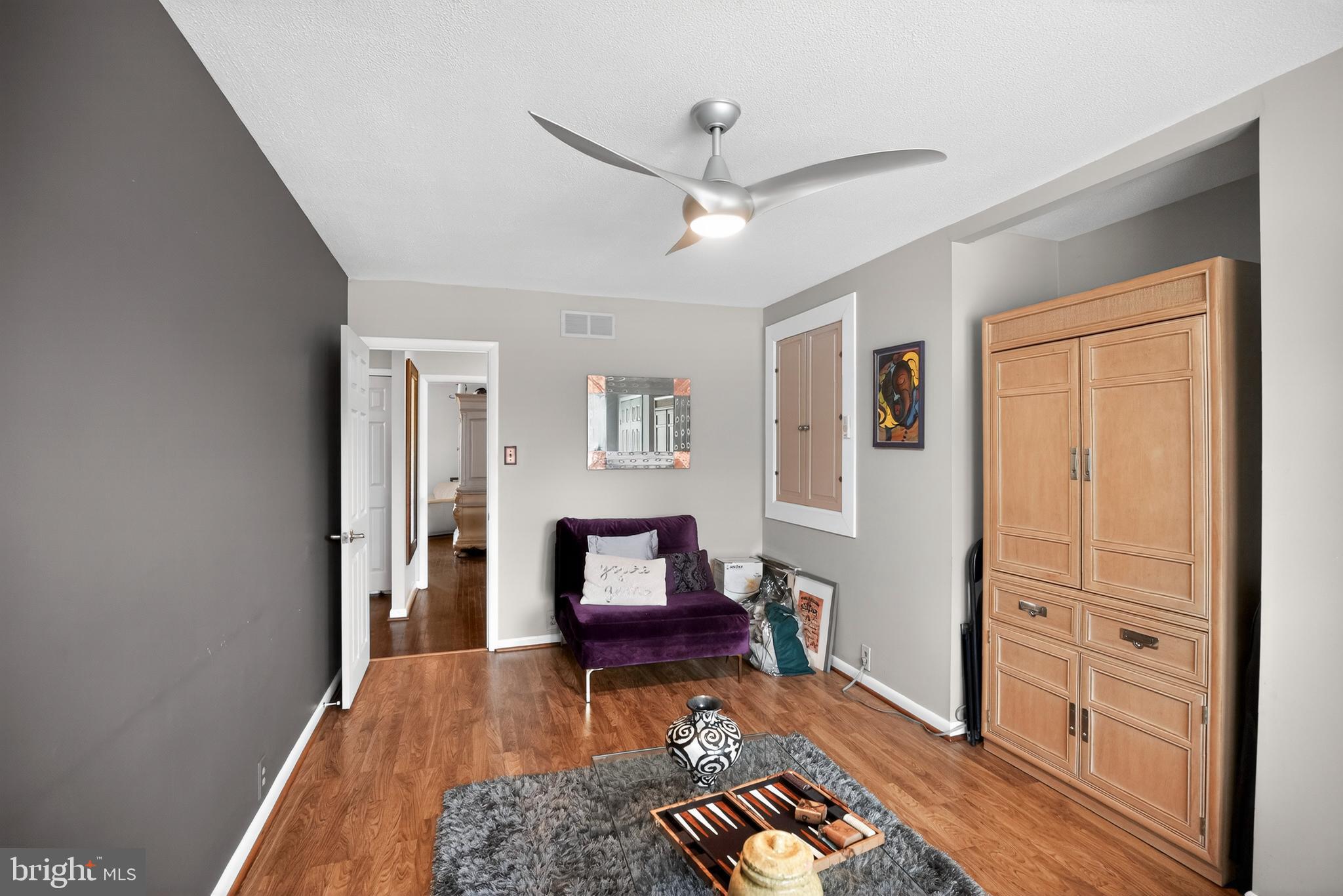 1005 QUILL LANE