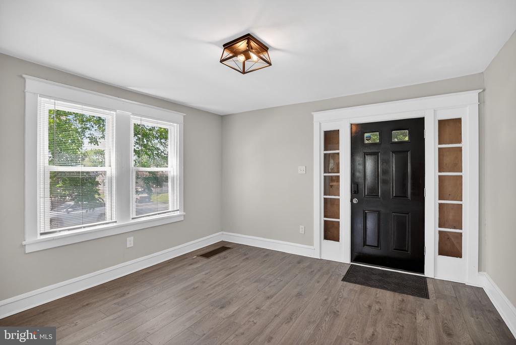 339 MAPLE AVENUE