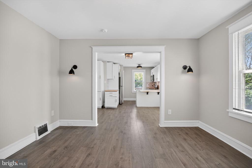 339 MAPLE AVENUE