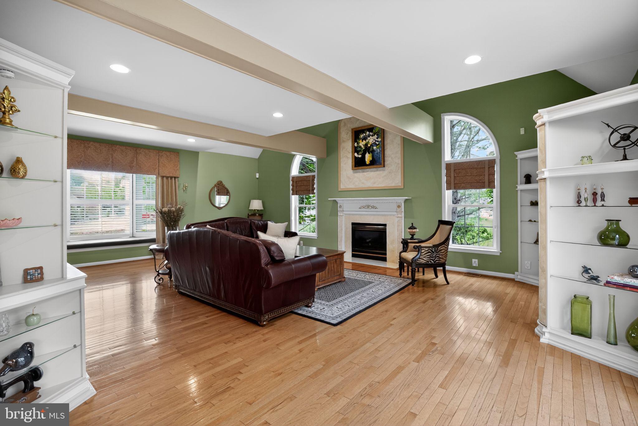297 HAWKS FLIGHT COURT