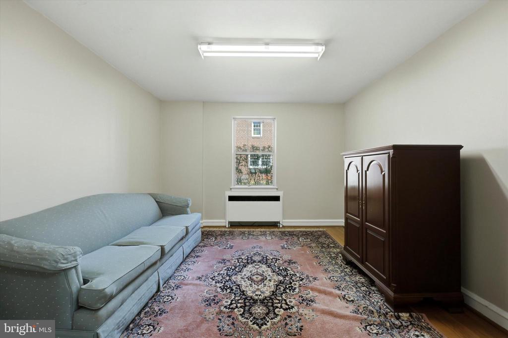 207 ULMER AVENUE