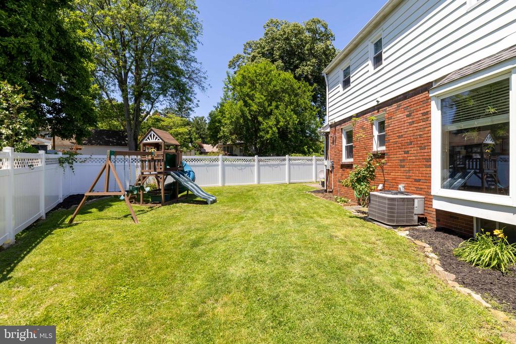 116 ROBERTS AVENUE