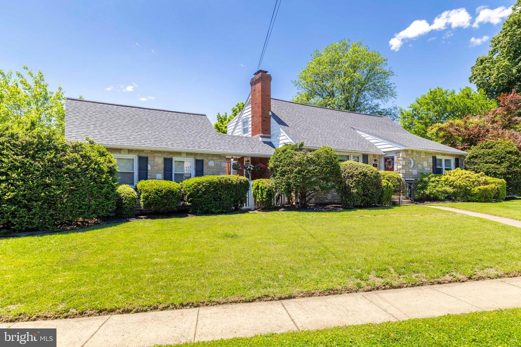 116 ROBERTS AVENUE