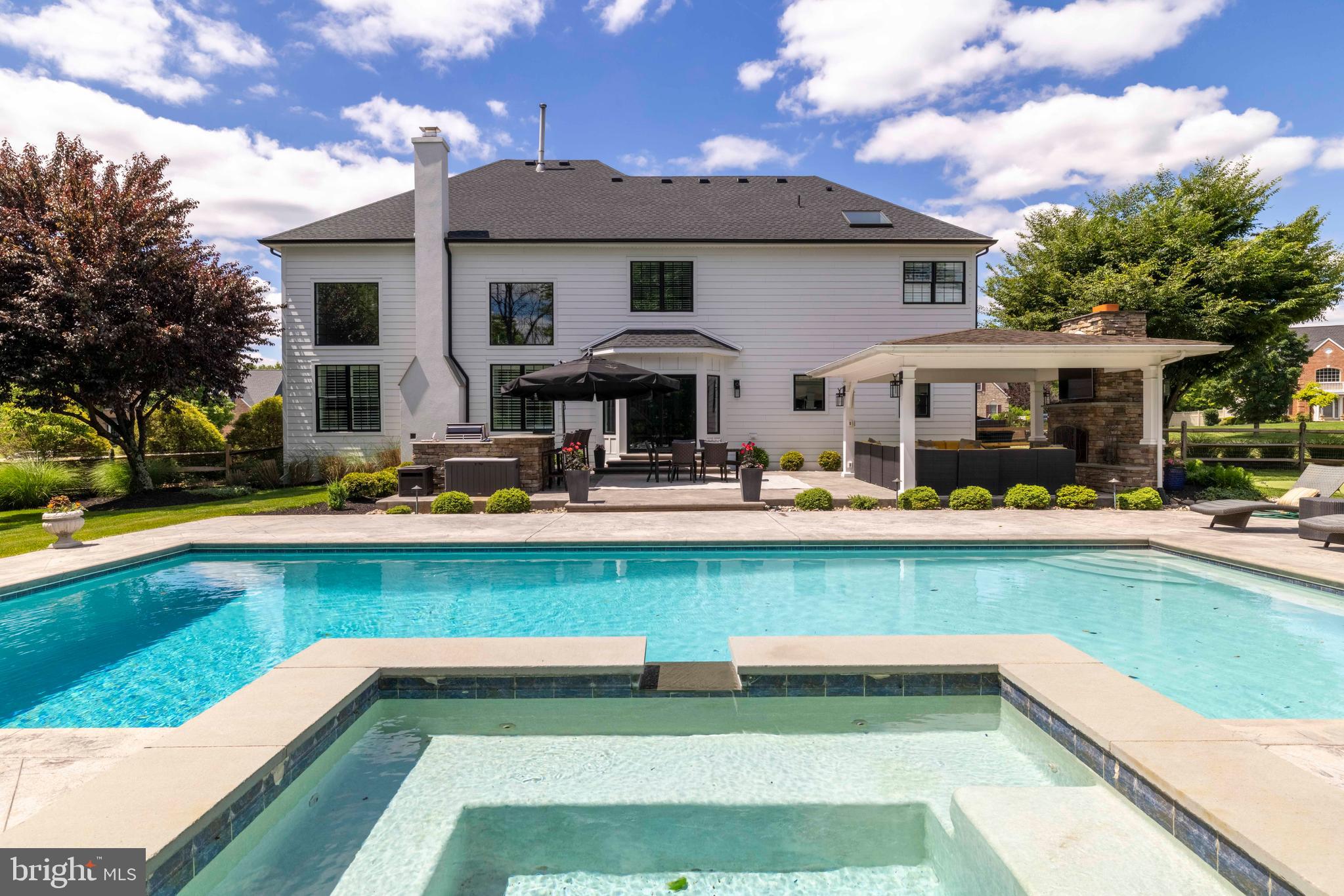 1365 LANDIS DRIVE