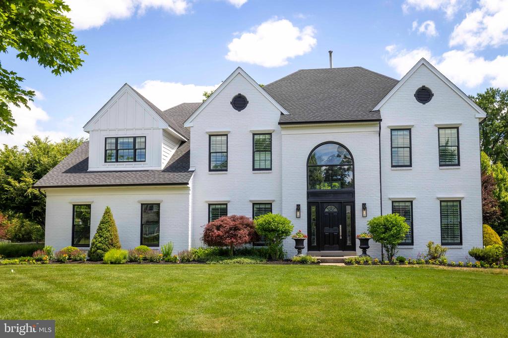 1365 LANDIS DRIVE