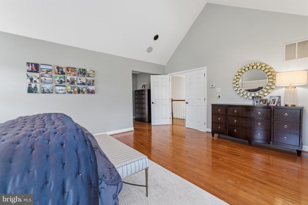 1365 LANDIS DRIVE