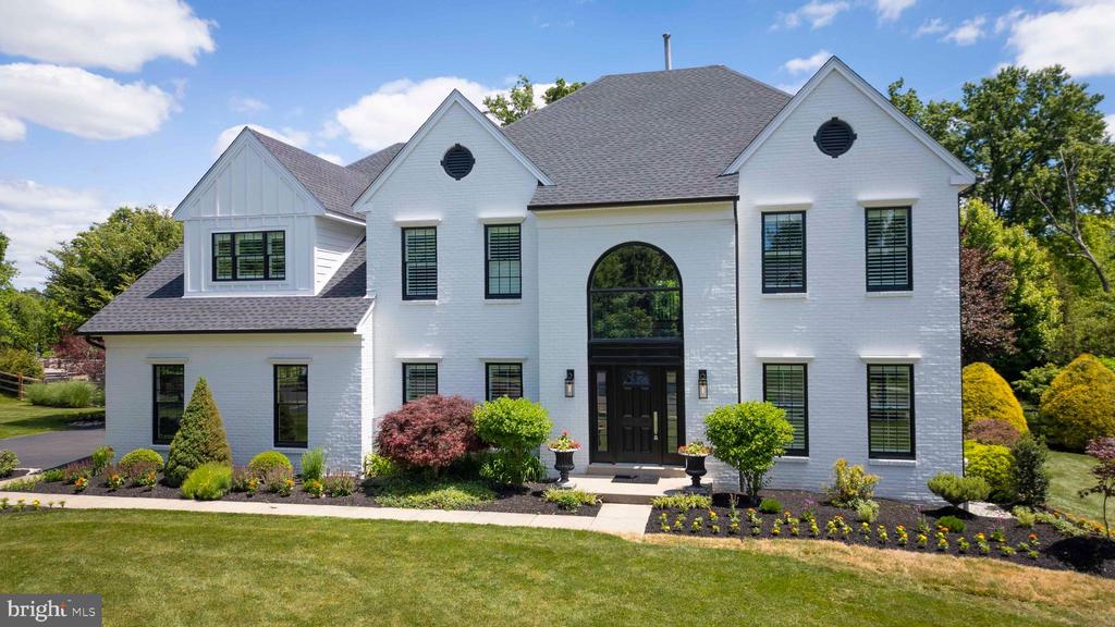 1365 LANDIS DRIVE