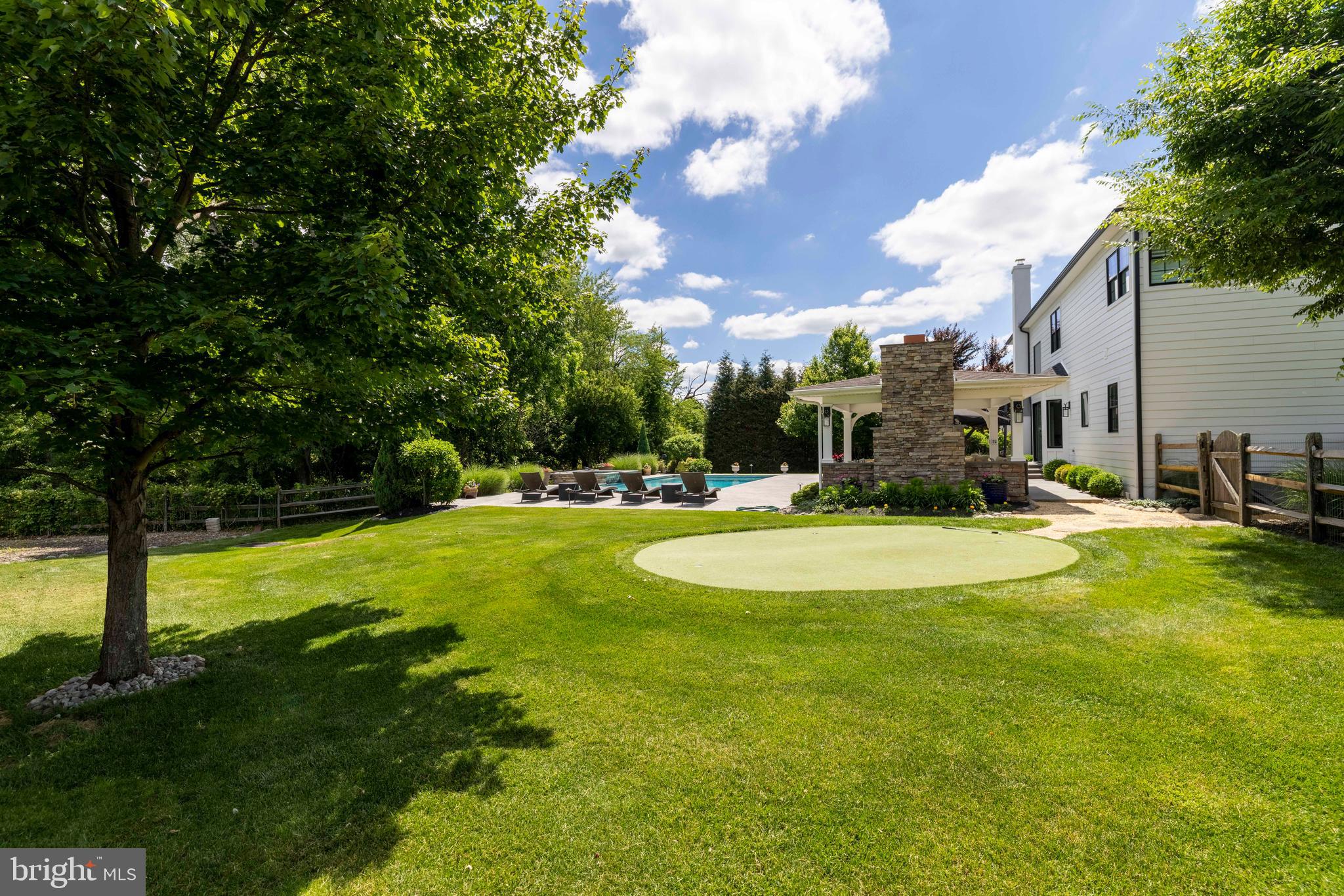 1365 LANDIS DRIVE