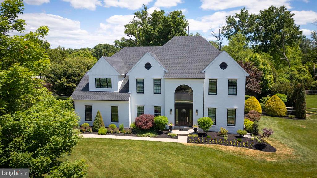 1365 LANDIS DRIVE