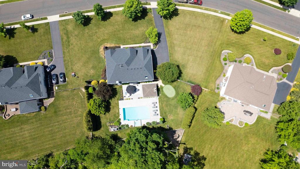1365 LANDIS DRIVE