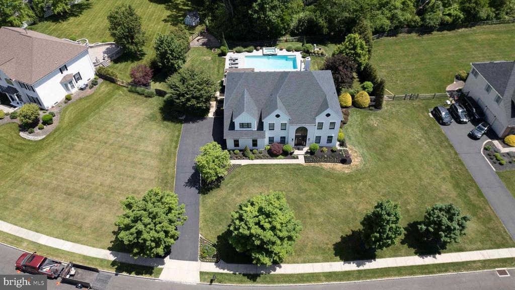 1365 LANDIS DRIVE