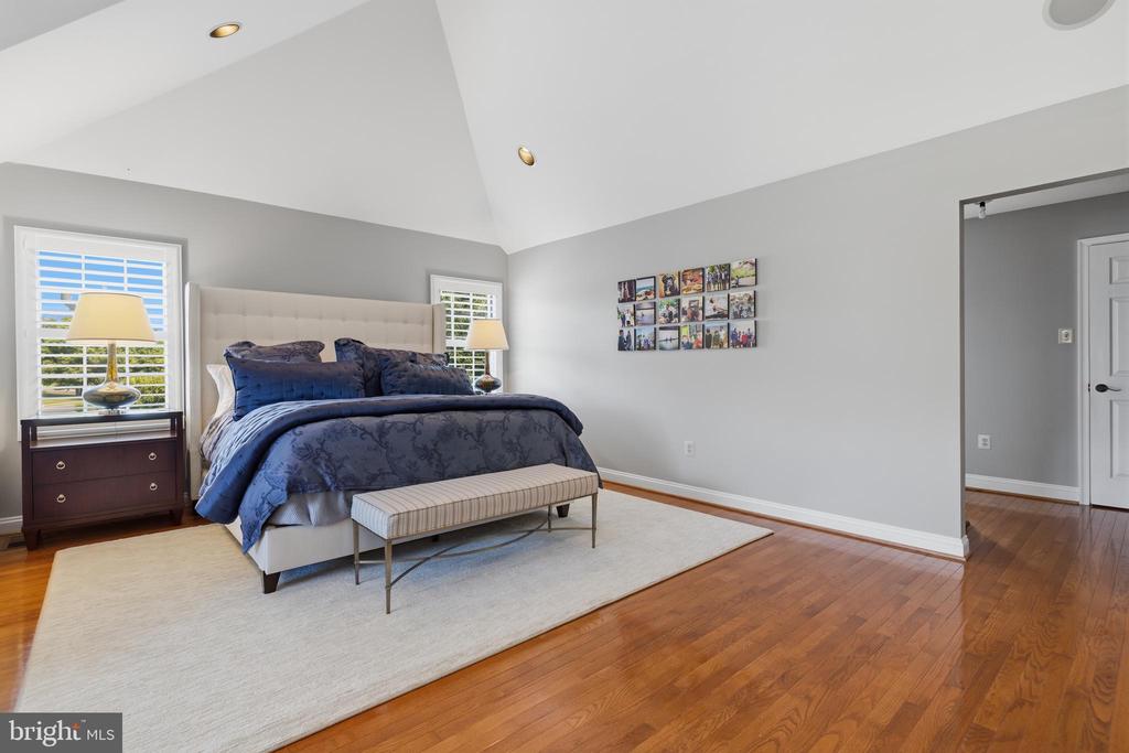 1365 LANDIS DRIVE