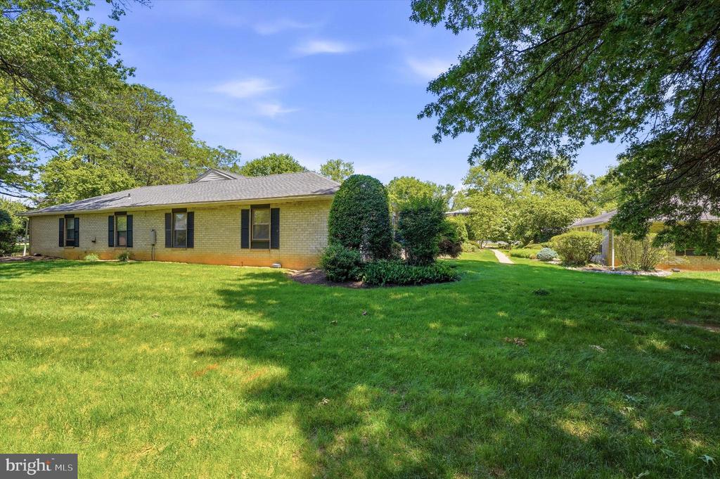 501 N BETHLEHEM PIKE Unit: 1D