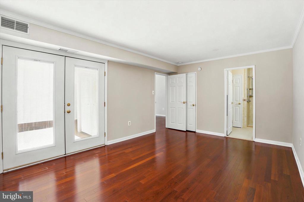 501 N BETHLEHEM PIKE Unit: 1D