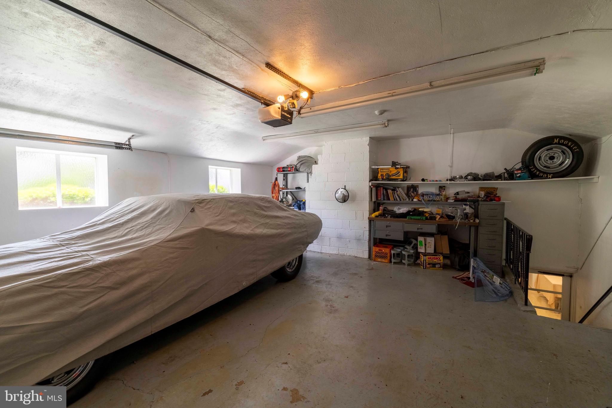 3882 WHITMAN ROAD