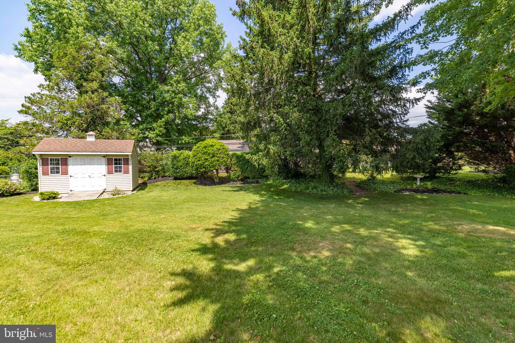 3882 WHITMAN ROAD