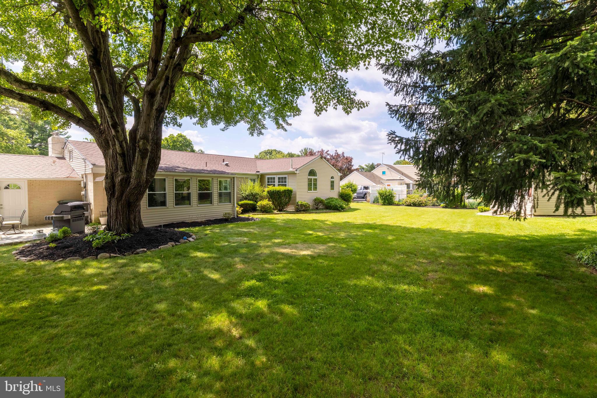 3882 WHITMAN ROAD