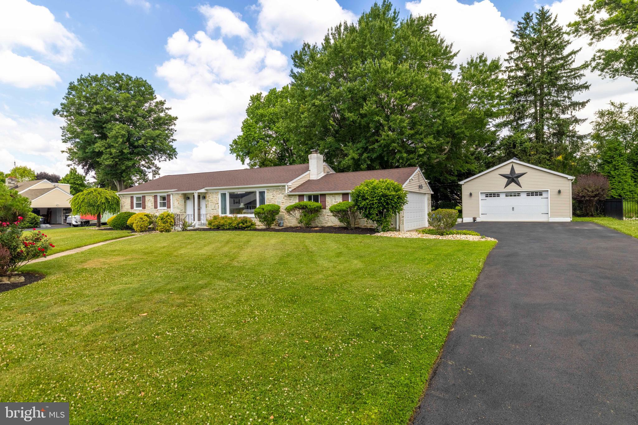 3882 WHITMAN ROAD