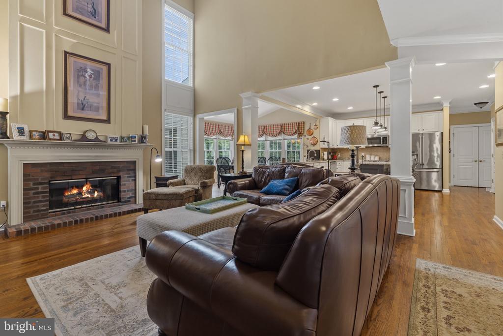 335 SUN VALLEY DRIVE