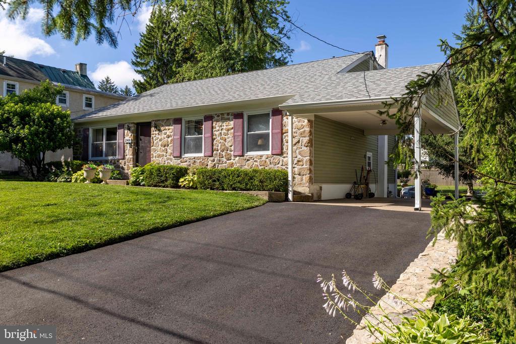 2908 OLD WELSH ROAD