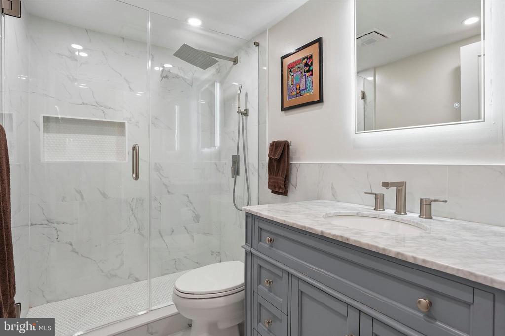 1001 CITY AVENUE Unit: E-524