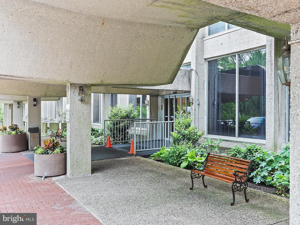 1001 CITY AVENUE Unit: E-524