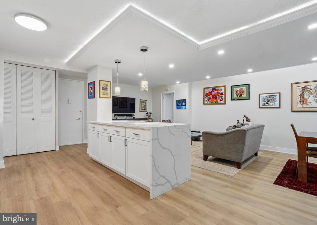 1001 CITY AVENUE Unit: E-524