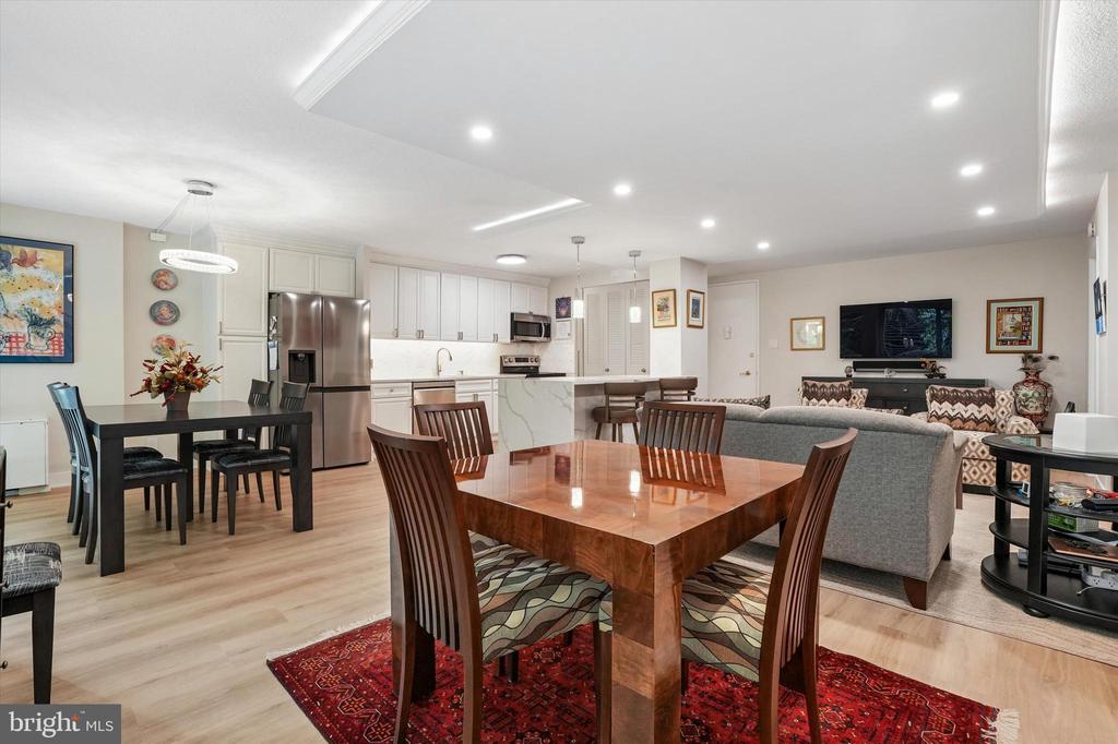 1001 CITY AVENUE Unit: E-524