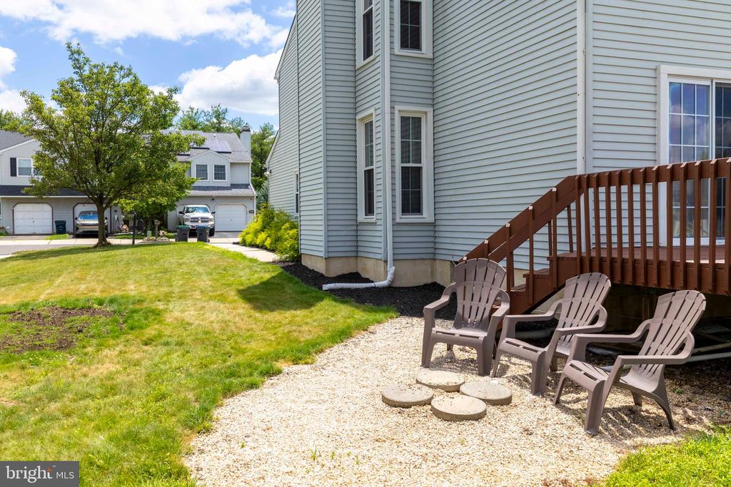 211 ORCHARD DRIVE