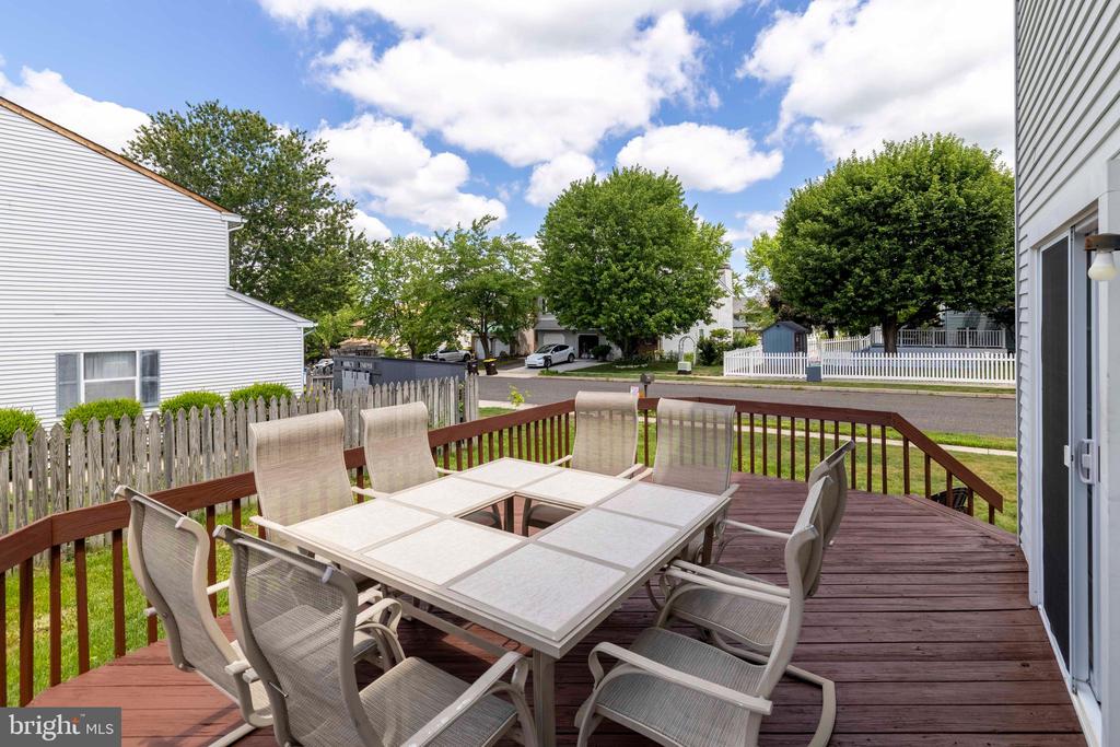 211 ORCHARD DRIVE