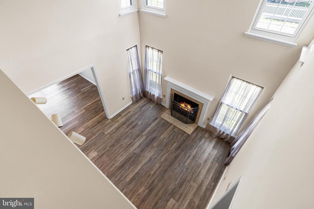 211 ORCHARD DRIVE