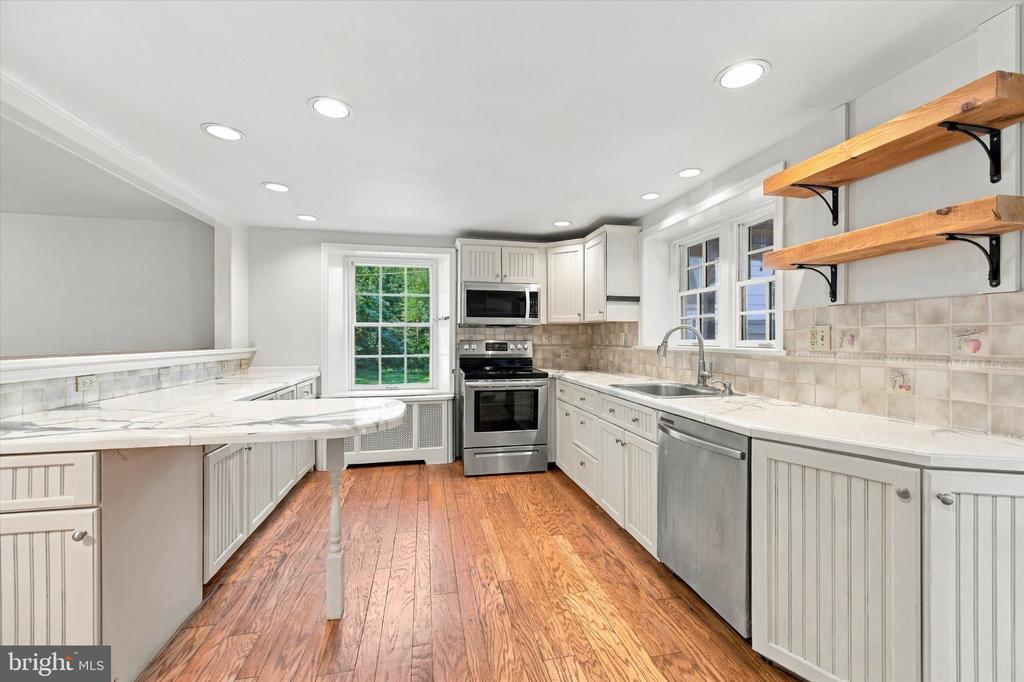 65 SHADY LANE Unit:           