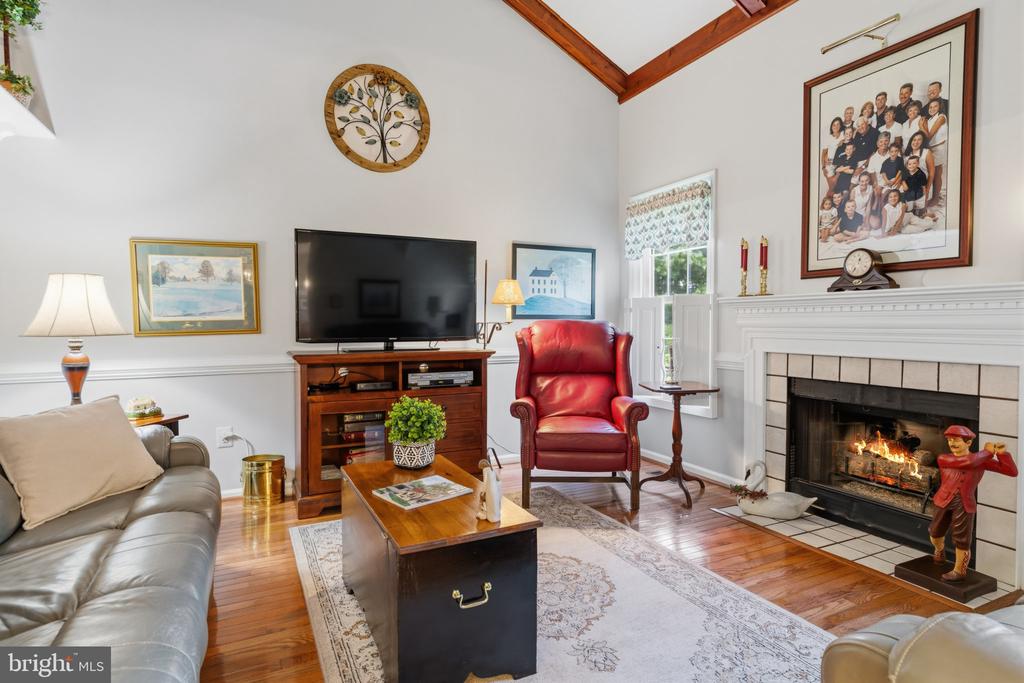 178 PINECREST LANE