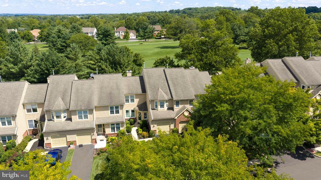 178 PINECREST LANE
